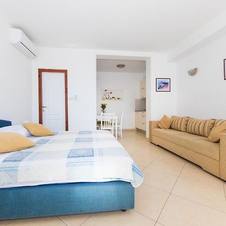 Lacroma Apartments ดูบรอฟนิก ภายนอก รูปภาพ