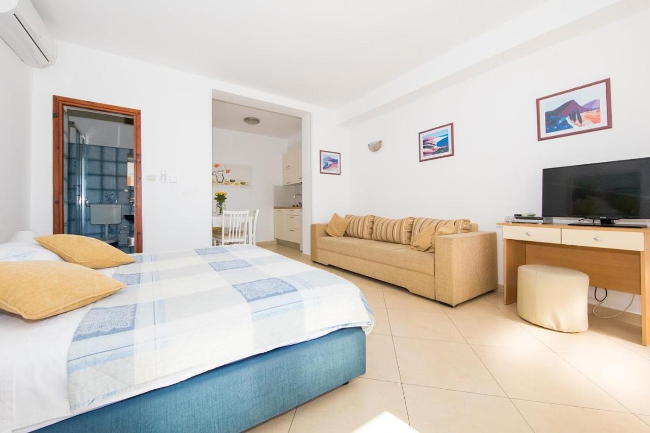 Lacroma Apartments ดูบรอฟนิก ภายนอก รูปภาพ