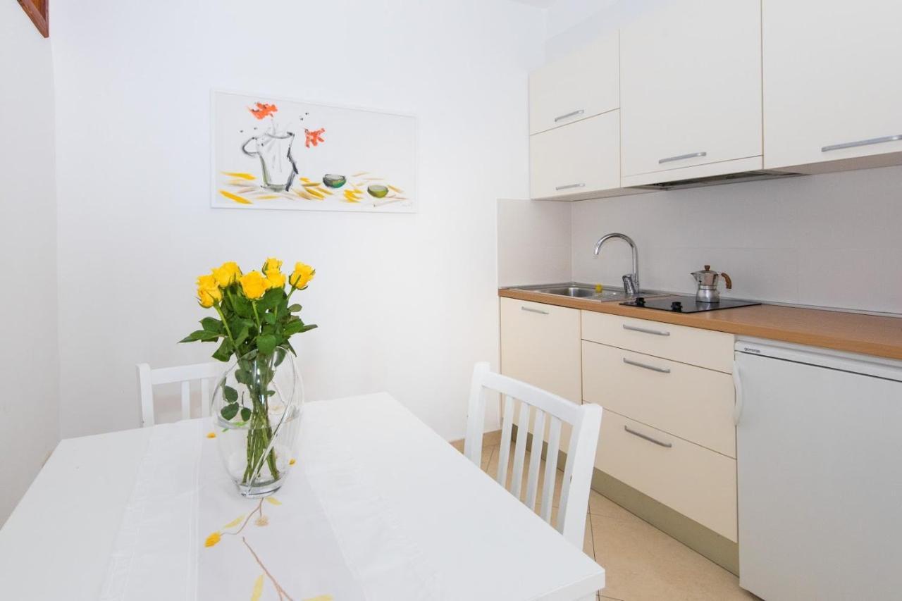 Lacroma Apartments ดูบรอฟนิก ภายนอก รูปภาพ
