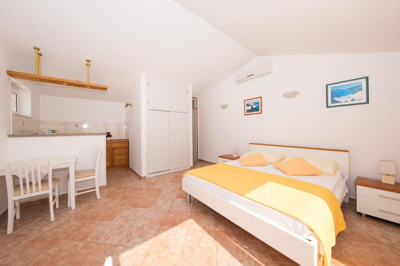 Lacroma Apartments ดูบรอฟนิก ภายนอก รูปภาพ